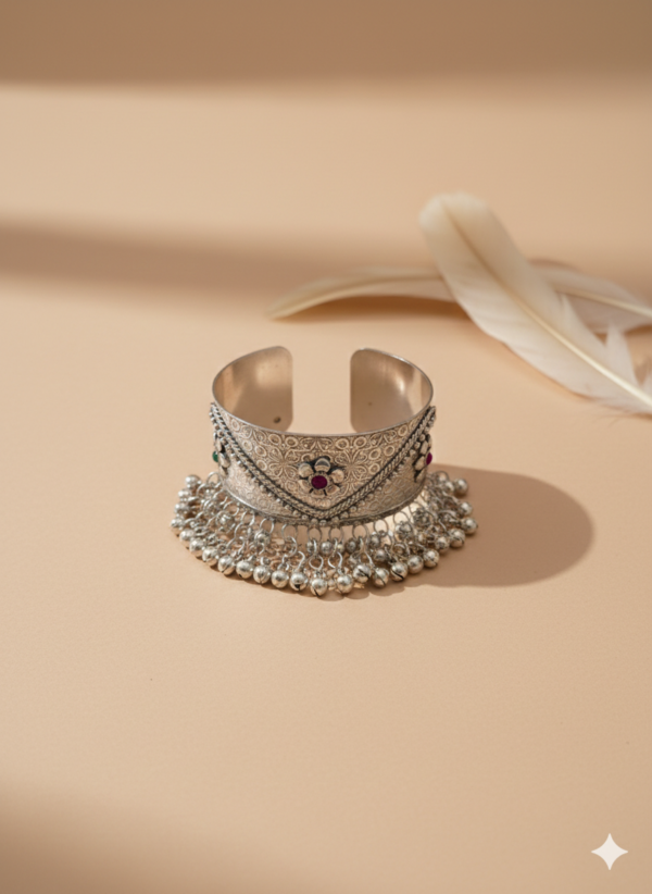 Phool Ghungroo Floral Statement Kada with Ghungroo in Oxidised Silver